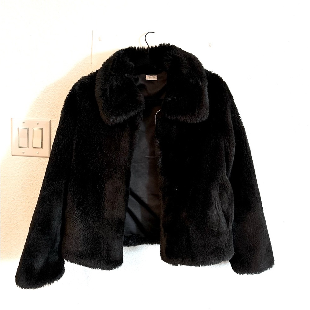 Black Faux Fur Zip-Up Jacket